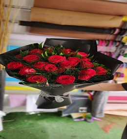 3 no GÜL BUKETİ 15 ADET